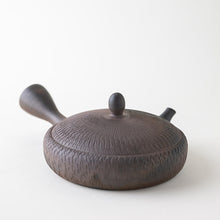 Load image into Gallery viewer, Tamamitsu Yakishime Kyusu