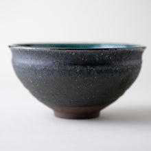Load image into Gallery viewer, Mino-yaki Matcha Bowl
