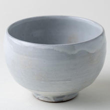 Load image into Gallery viewer, Small Matcha Bowl - Den&#39;s Tea
